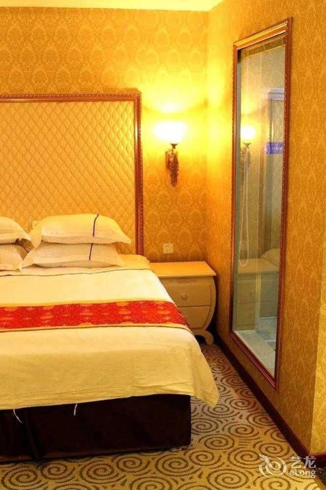 שיאמן Shuman Boutique Hostel מראה חיצוני תמונה